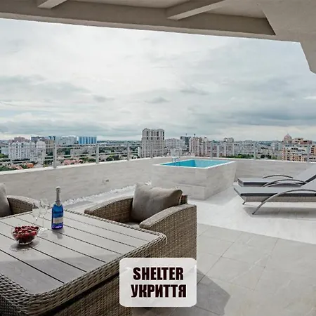 Plaza Arcadia Apartments Odesa Exterior photo