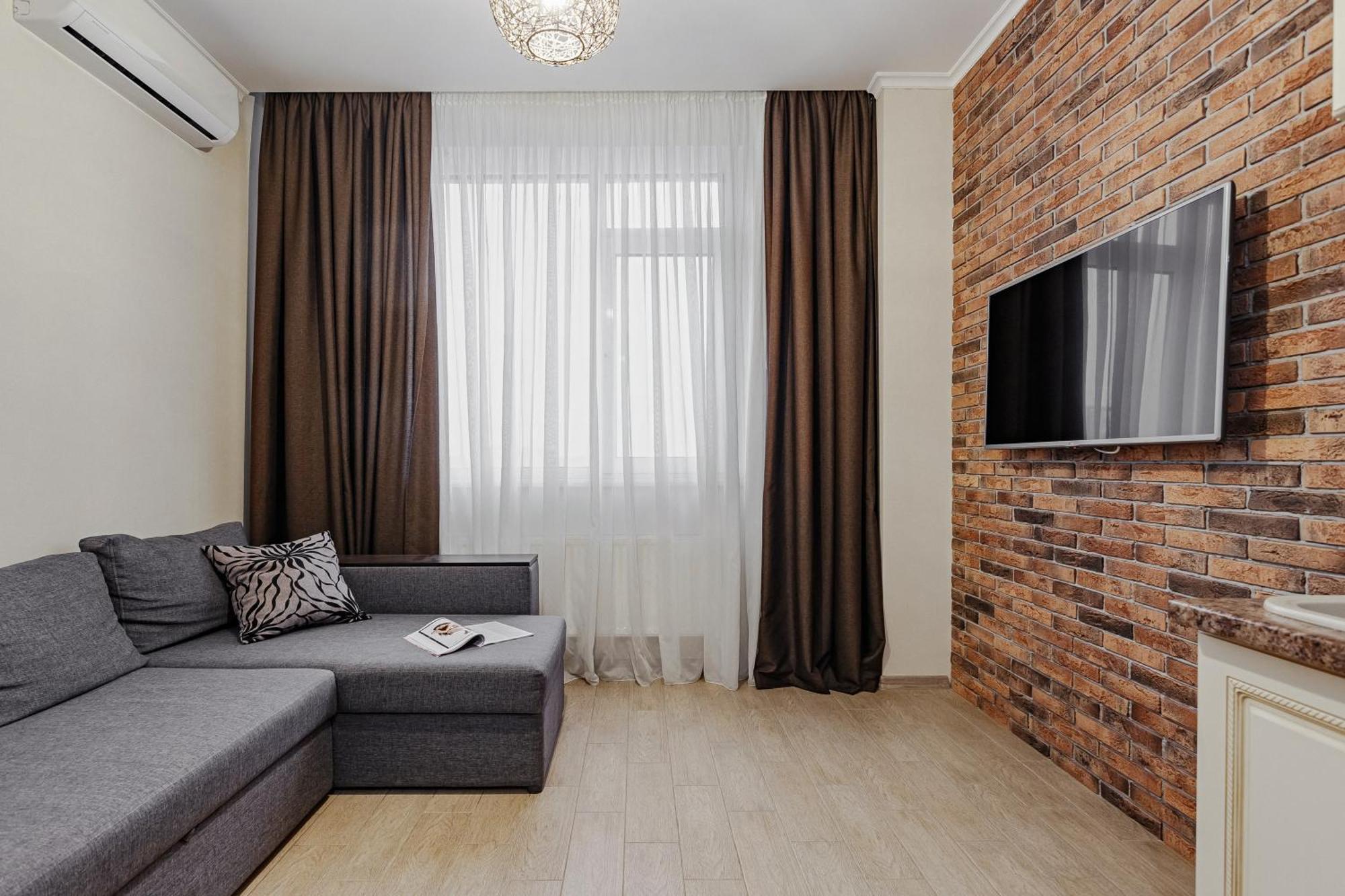 Plaza Arcadia Apartment